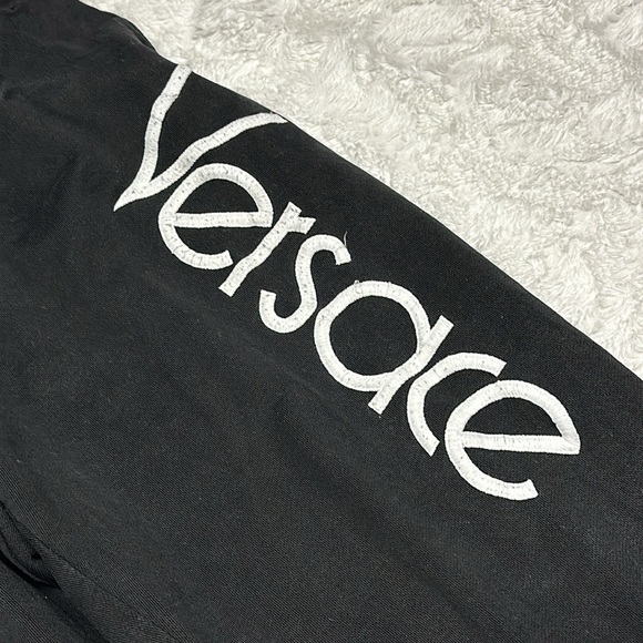 Men’s Versace Sweatpants Joggers Black Authentic with Certilogo - Picture 2 of 8